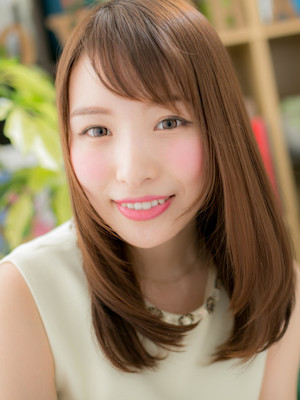 大人かわいい黒髪ナチュラルモードセミディ　マロンベージュ