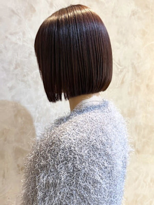 ミニボブ ピンクブラウン 髪質改善メテオカラー 艶髪