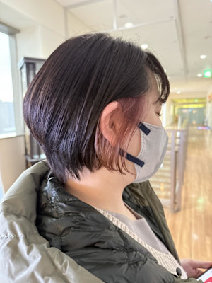 ショートボブ
