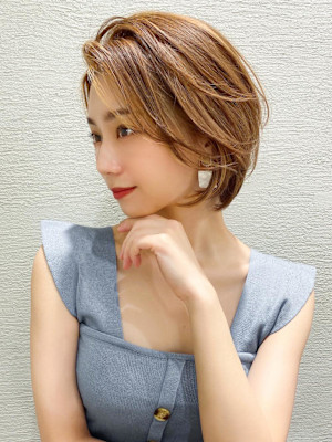 美髪大人ショート丸みマッシュショートイメチェン分け目なし