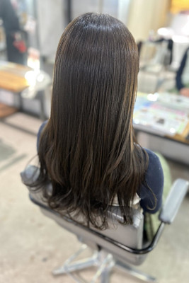 グレージュ／透明感カラー