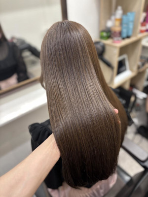 ミルクティーグレージュ