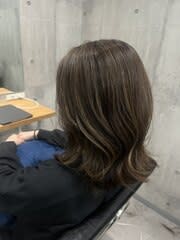 イノアカラーで透明感ブルージュ