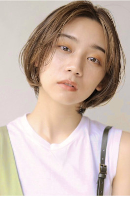 立体感！美フォルムショートボブ