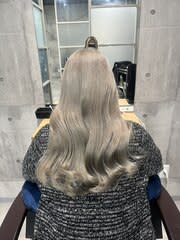 ブリーチ2回のグレージュはこんな感じ！