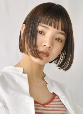 ミニボブ/オン眉/暗髪/大人小顔/30代/40代
