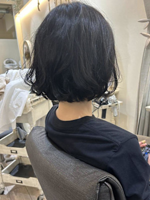 【ジュレベール 汲田】バッサリボブスタイル