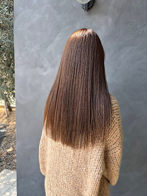 ミルクティーベージュ