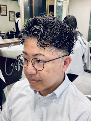 【40代 男性】ロンドンミディアムパーマ（大宮/バーバー）