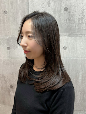 春の軽やかレイヤーカット