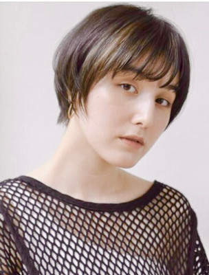 ハイライトグレージュショート 