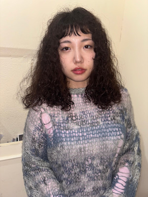 ぱっつんスパイラルパーマ