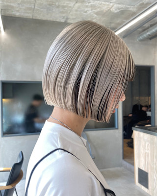 シルバー/ローライト/デザインカラー/ミニボブ