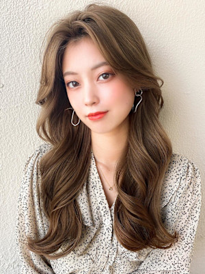 イメチェンロングレイヤー顔周りレイヤー後れ毛小顔カット美髪