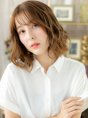 ゆるふわエアリーミディアム細めハイライト　くすみベージュ