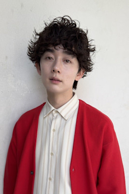 くせ毛　ミディアム　スパイラルパーマ　ウルフ　代官山　中目黒