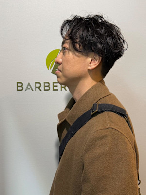 ワイルドさ抜群パーマスタイル