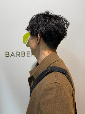 ワイルドさ抜群パーマスタイル