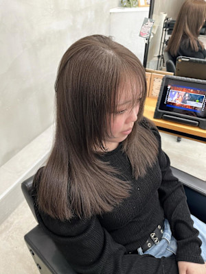 オリーブベージュ ブリーチを使わないWカラー