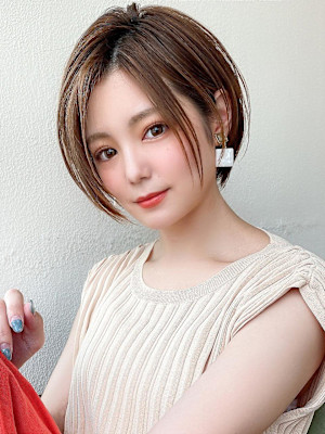 美髪大人ショート丸みマッシュショートイメチェン分け目なし