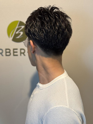 ビジネスにオススメ！ショートパーマスタイル