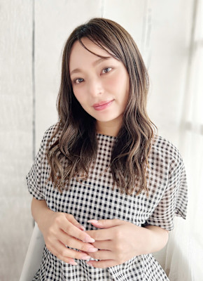 斜めバング/暗髪/ゆるふわ巻き/ダークトーン