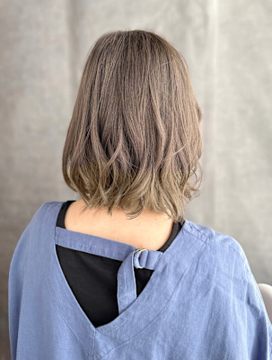 グラデーションカラー/ソンブレ/カーキグレージュ