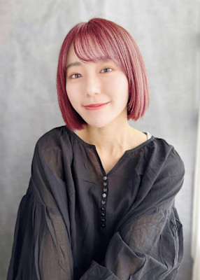 切りっぱなしボブ/ピングブラウン/顎ラインボブ