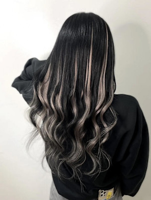 黒ベースでハイライト！！！