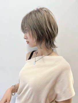 ひし形ネオウルフ×ハイライト　ウルフカット