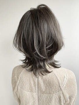 ひし形ネオウルフ×ハイライトボブウルフ　ウルフカット