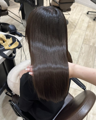 Mako チョコレートブラウン 透明感カラー ブリーチなし