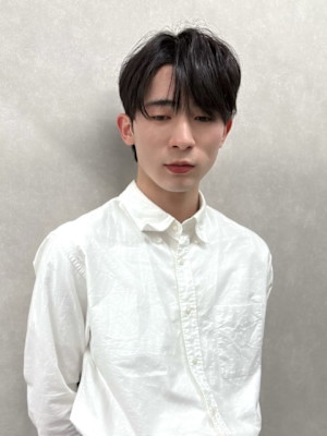 韓国コンマヘア／韓国メンズパーマニュアンスフェザーパーマ