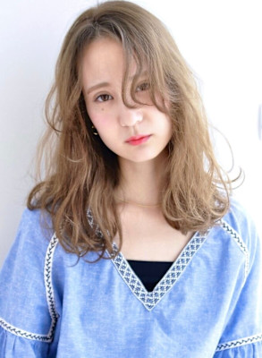 エアリーニュアンスウェーブ《tricca代官山》