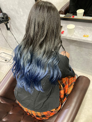 グラデーションカラーブルー