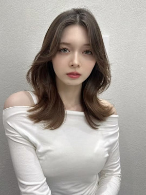 ＊センターパート毛先外ハネワンレン＊美髪