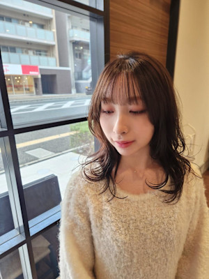 オリーブブラウン