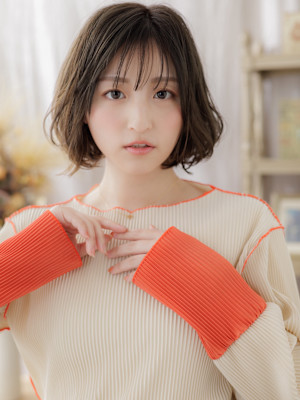 ゆるふわデジタルパーマくせ毛風エアリーボブ　細めハイライト