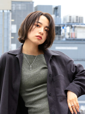 30代、40代、50代大人女性に似合うかきあげバング