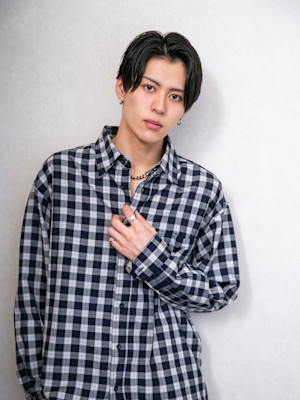 モテる黒髪男前ナチュラルセンターパート