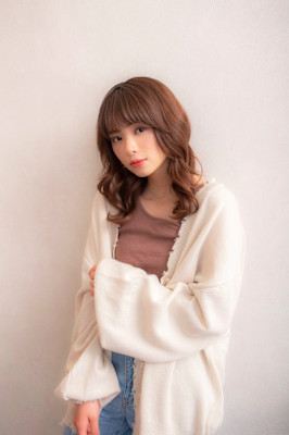 清楚感溢れるブリーチなし×ショコラブラウンカラー