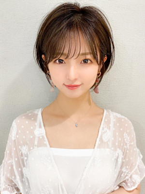 美髪大人ショート丸みマッシュショートイメチェン分け目なし
