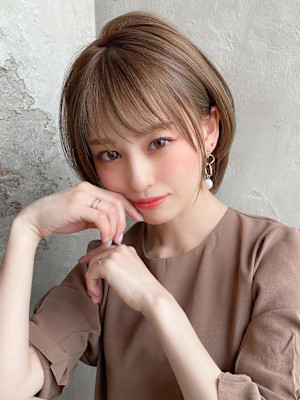美髪大人ショート丸みマッシュショートイメチェン分け目なし