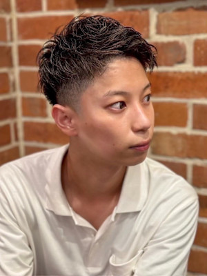 アップバングショート