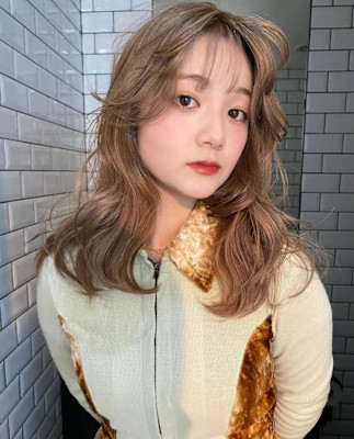 ふんわりエアリーベージュ（AYAMI）