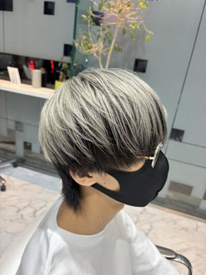 メンズカット／マッシュフルフ／シルバーホワイト／トリプルカラ