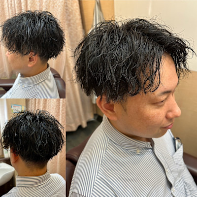 ソフトツイストスパイラルマッシュセンターパート刈ツーブロック