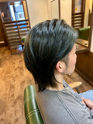 ディープグリーンカラー