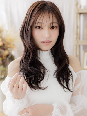 セミウェットシースルーバングレイヤーロング　韓国風巻き