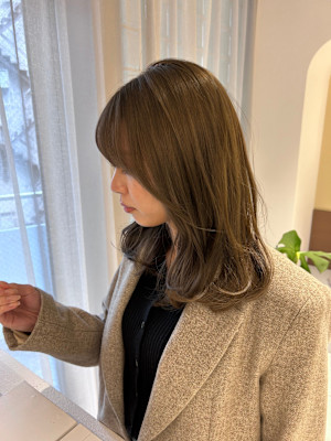 [ミディ×フェイスレイヤー] 艶オリーブベージュ